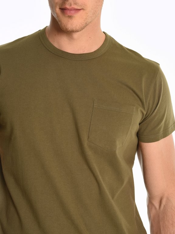 Basic koszulka z kieszenią na piersi