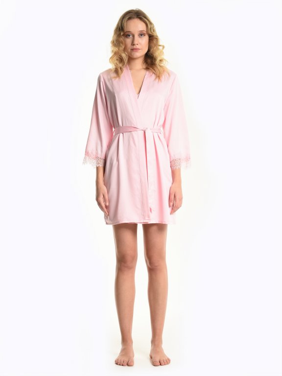 Satin dressing gown with lace