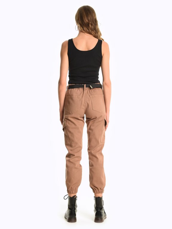 Jogger fit jeans with belt and side pockets