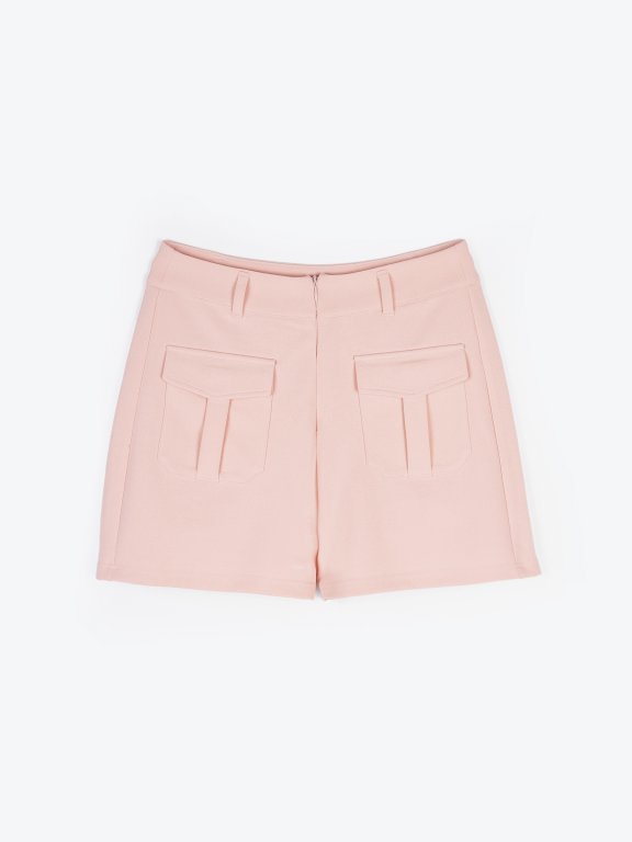High waisted shorts with front pockets
