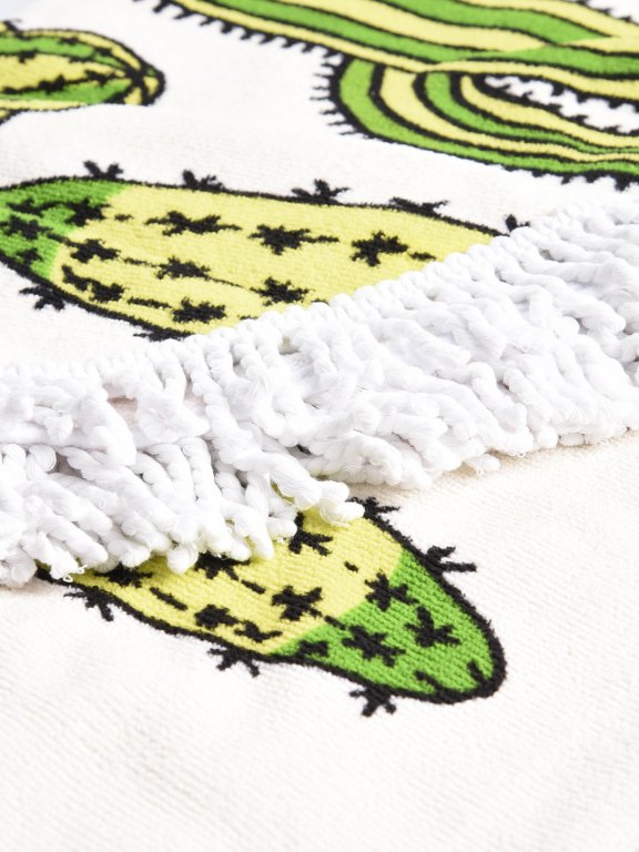 Beach towel with cactus design and tassels