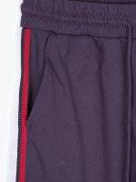 Sweatpants with side stripe