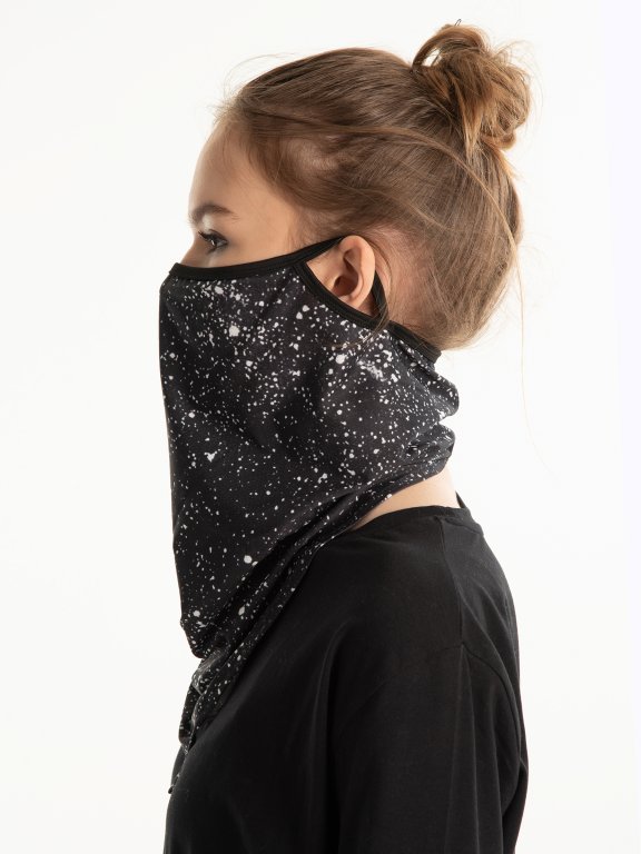 Face snood with print