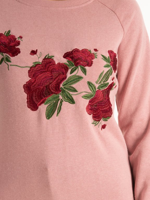 Bluza z haftem kwiatowym