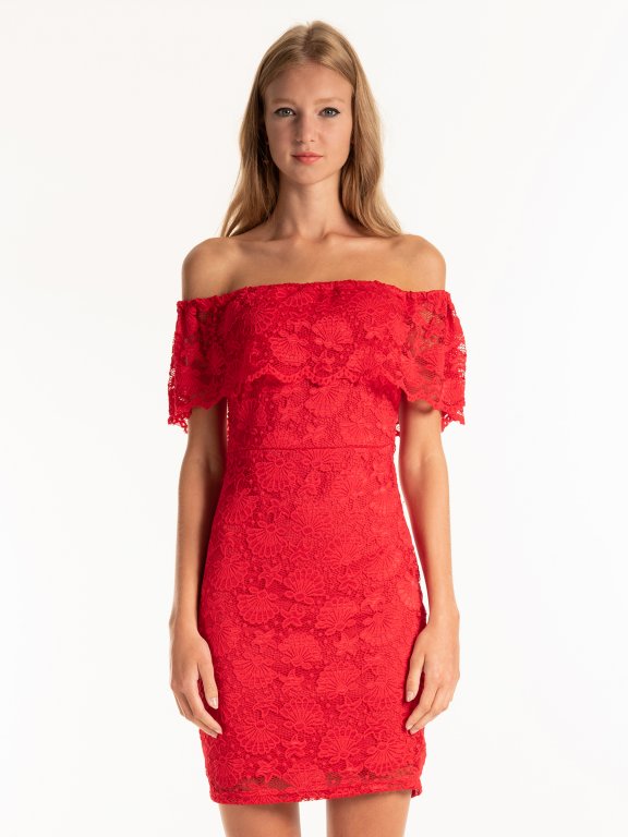 OFF-THE-SHOULDER BODYCON LACE DRESS
