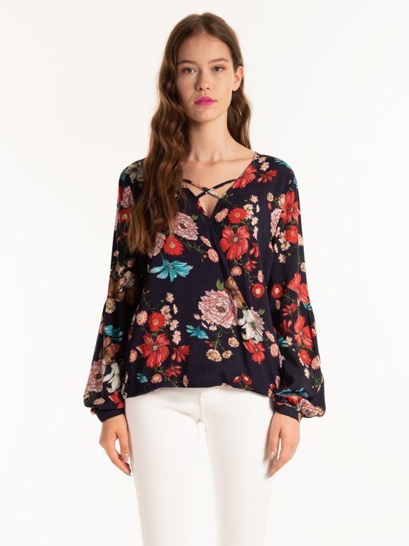 Wrap blouse with floral print