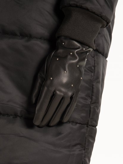 Faux leather gloves with studs