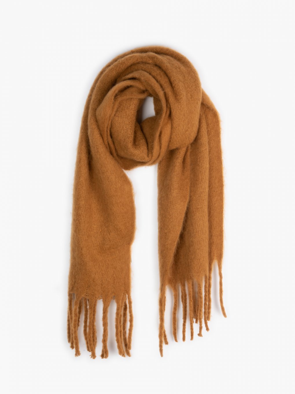 Plain scarf with tassels