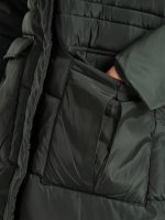 Vatovaná bunda s odopínateľnou kožušinou