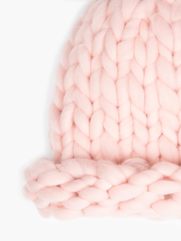 Chunky knit beanie