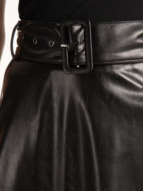 Áčková sukňa midi z imitácie kože