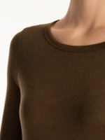 Fine knit longline top with side slits