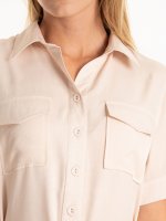 Długa bluzka z kieszeniami na piersi