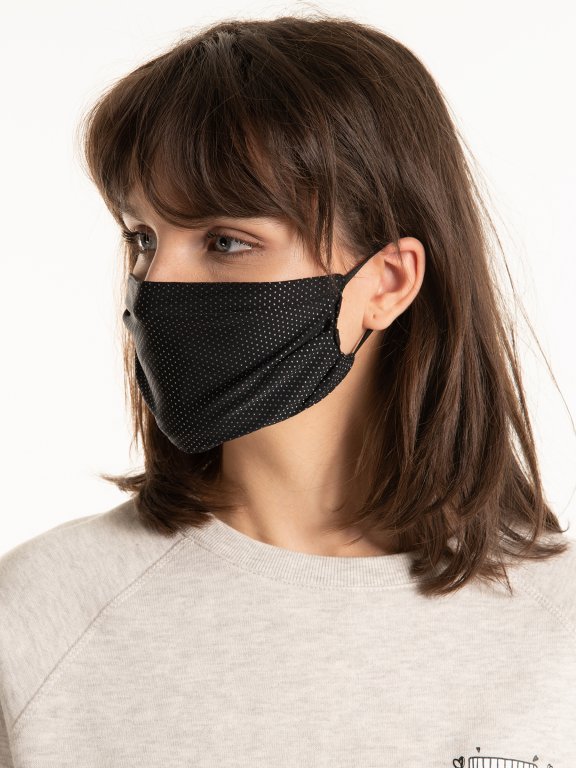 2-ply reversible reusable stretch face mask
