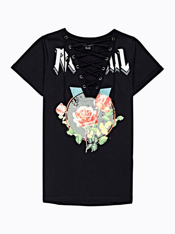 Printed t-shirt with front lacing