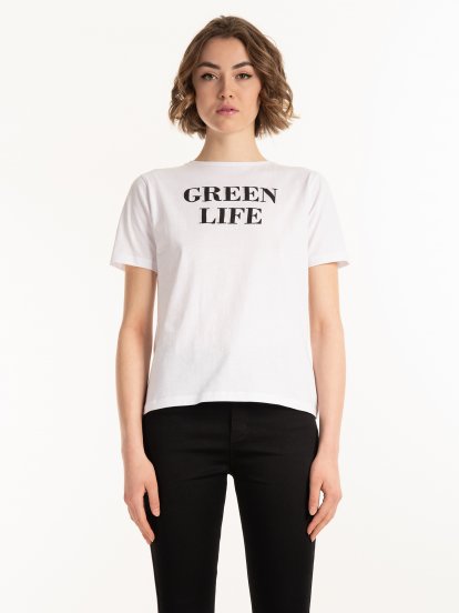T-shirt wykonany z bawełny organicznej z napisem