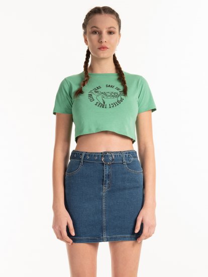 Cotton crop top with graphic print