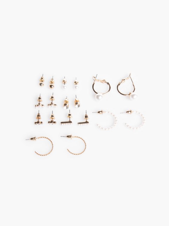 9 pairs of earrings