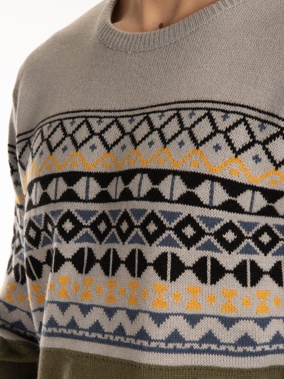Wzorzysty sweter