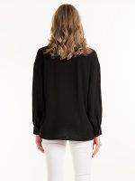Textured blouse with puff sleeves