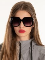 Big square fashion sunglasses