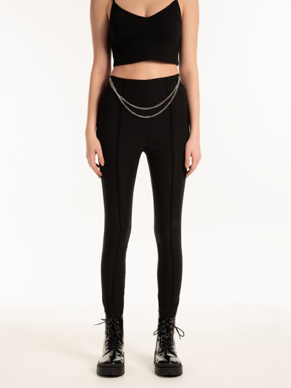 Elastic pants with chain