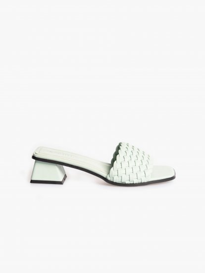 Block heel slides