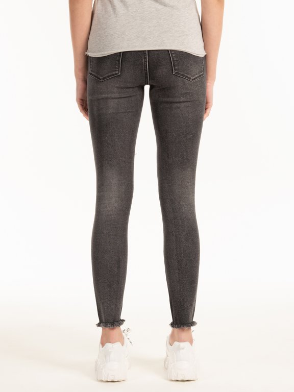 Skinny high-waist jeans