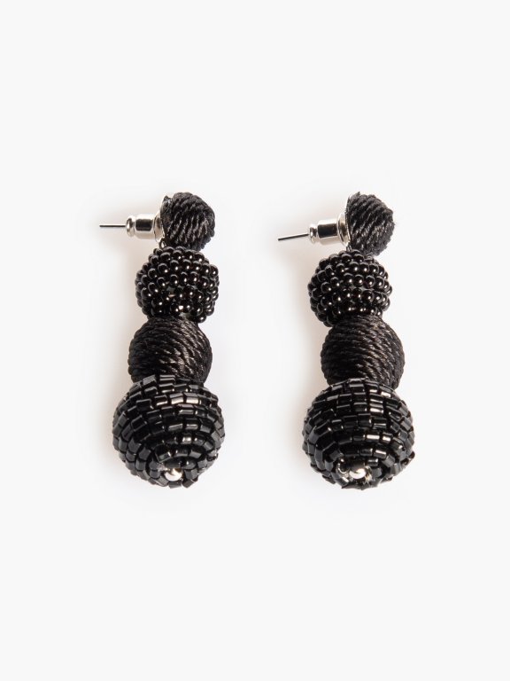 Drop earrings with beads