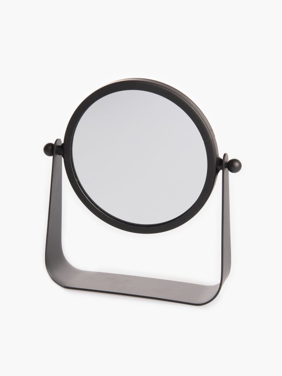Round mirror with stand