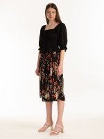 Pleated floral midi skirt