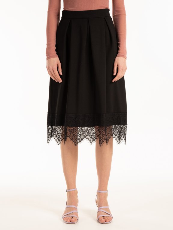 A-line skirt with lace