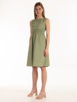 Cotton dress with back cut out