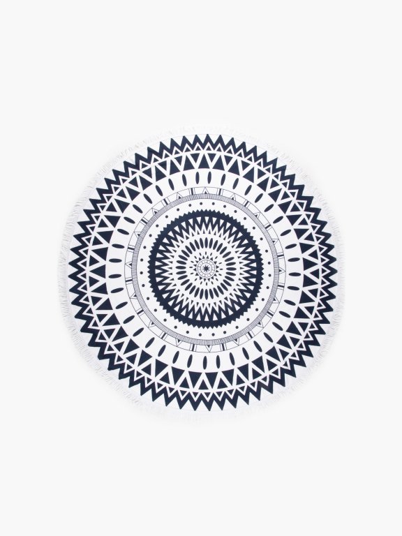 Patterned round beach towel