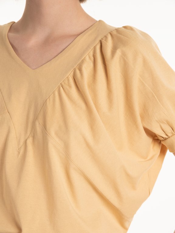 Wide cotton top