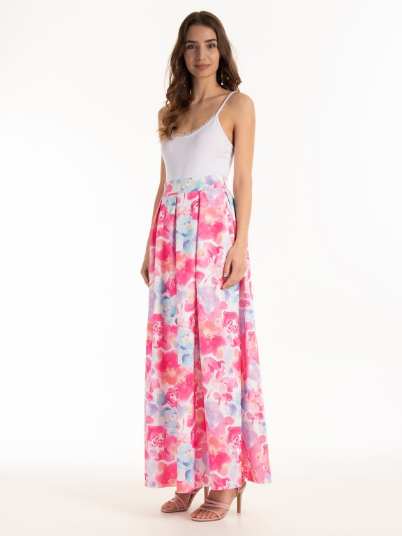 Dlhá sukňa s kvetovanovou potlačou