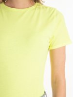 Neonowa koszulka wykonana z mieszanki bawełny