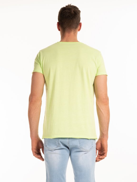 Základní tričko slim fit s neopracovaným lemem
