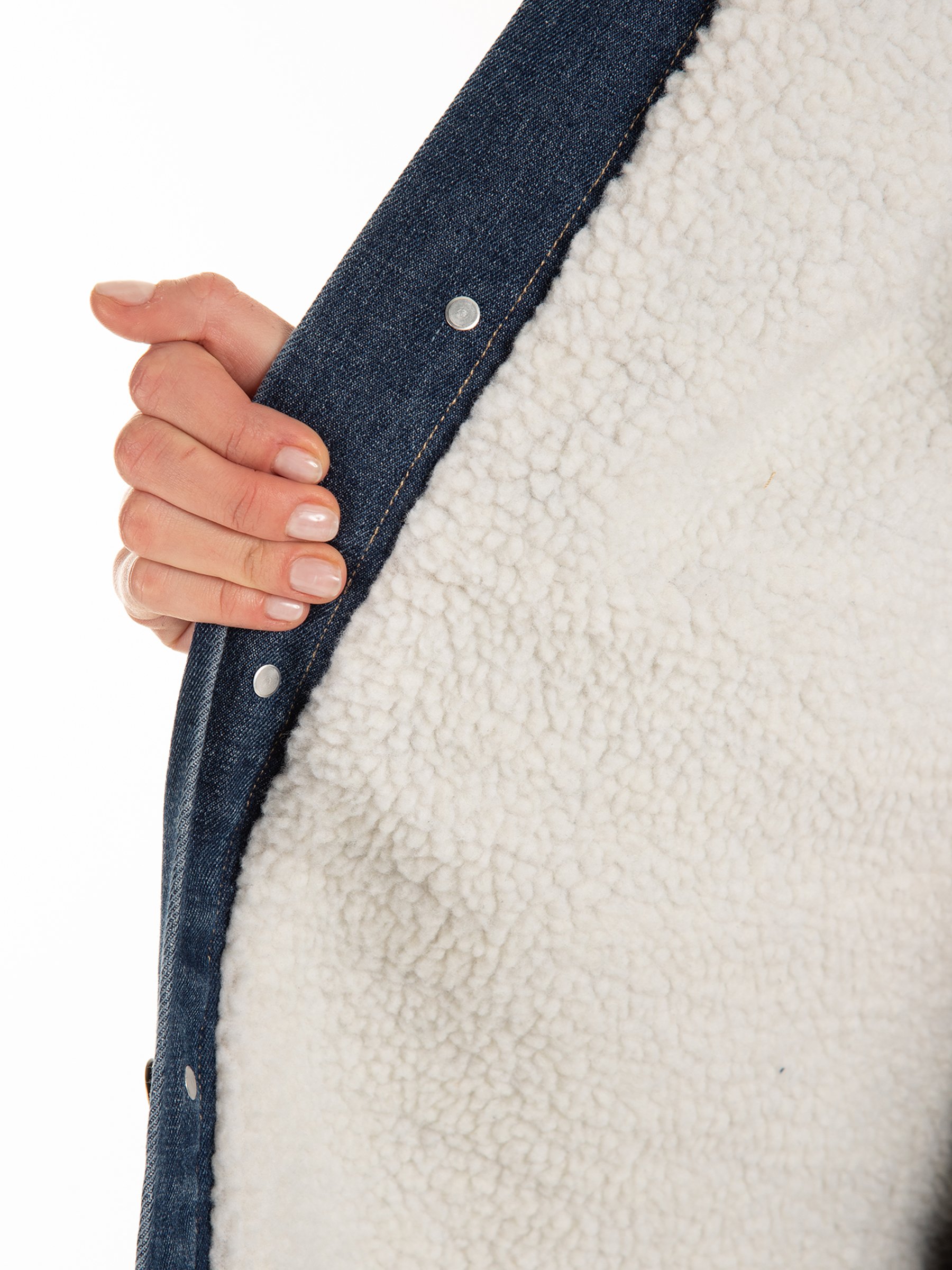 Size large Thick fleece lined jean jacket... - Depop