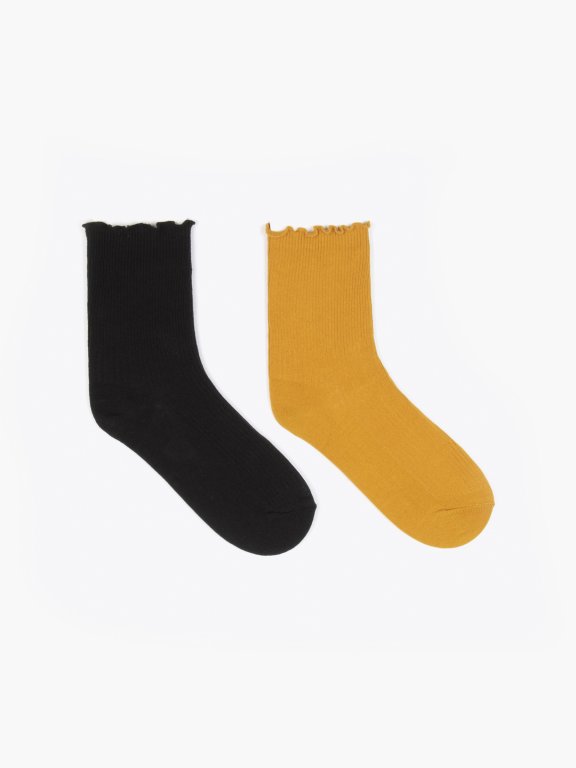 Dva páry ponožek