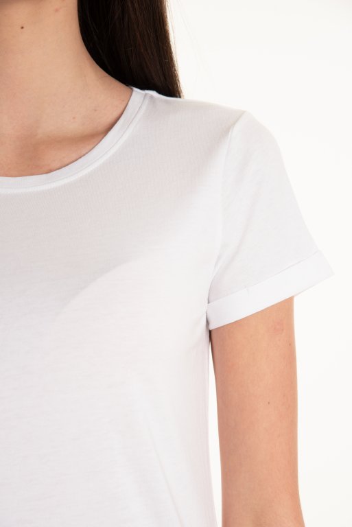 Basic cotton blend t-shirt