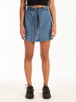 Jeansowa mini spódniczka z paskiem