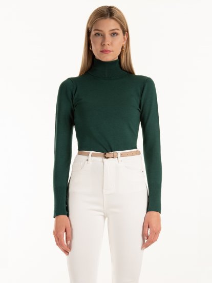 Rollneck sweater with buttons