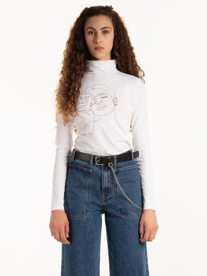Rollneck top with graphic print