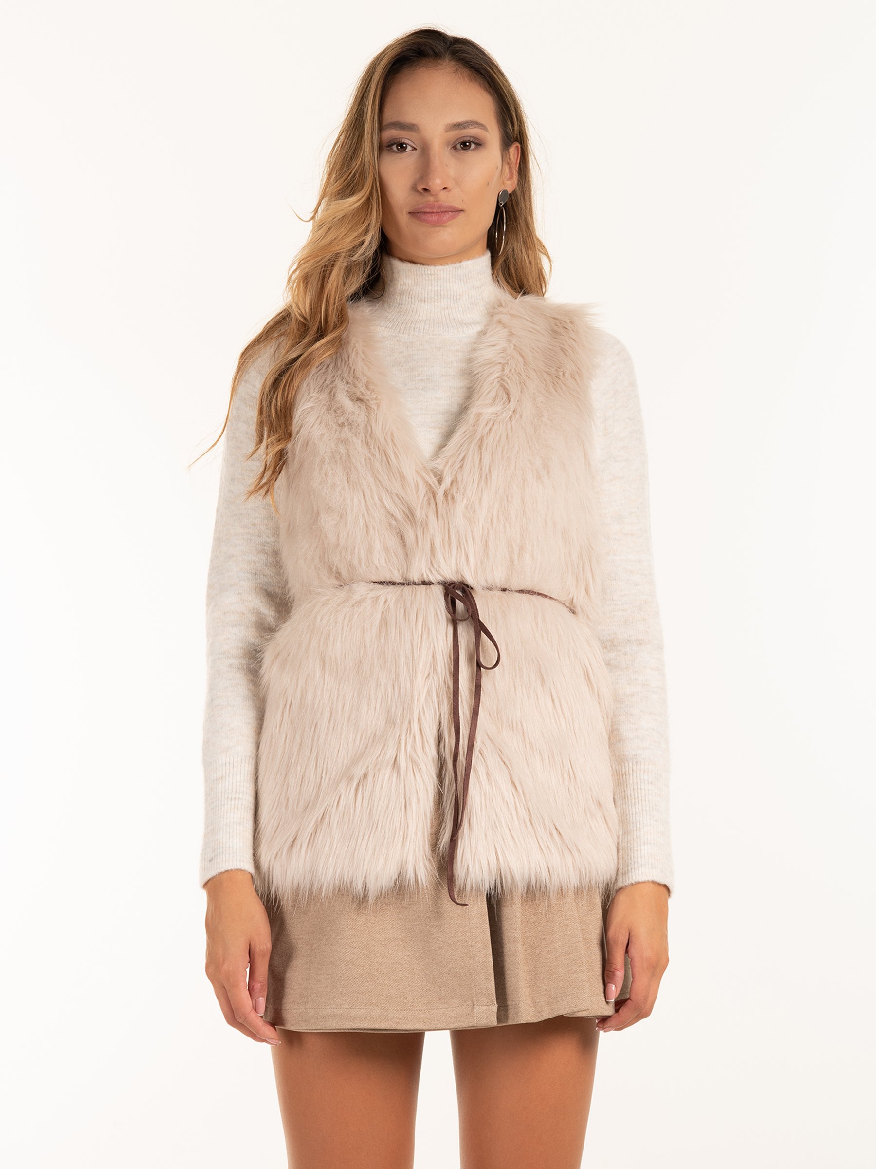 19,98 €, | Faux fur vest with belt