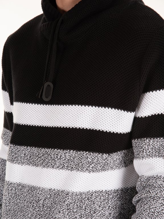 Striped high collar pullover