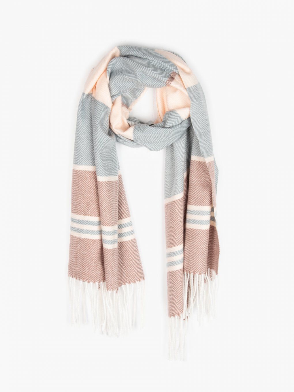 Stripped scarf with tassels