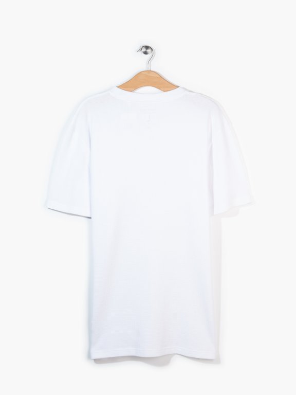Basic T-Shirt aus Waffelgewebe mit Knöpfen