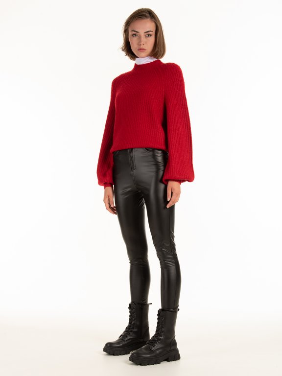 Warm faux leather pants with pockets