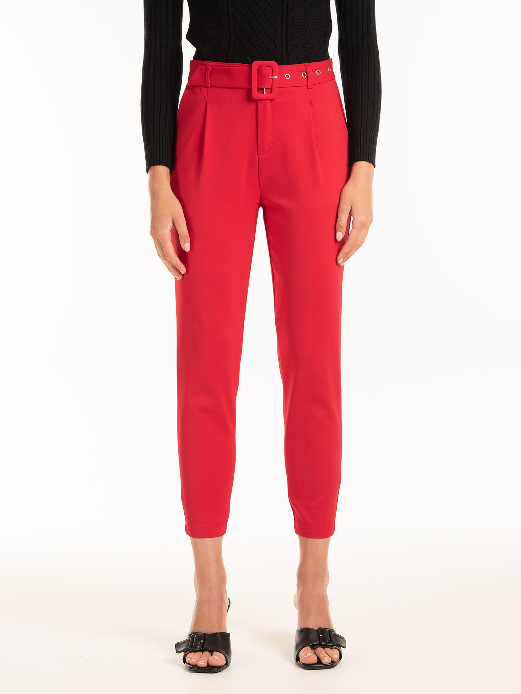 ZARA CARROT FIT TROUSERS WITH DARTS DETAIL Stone SIZE S | 1478/060 | Fitted  trousers, Trousers, Zara
